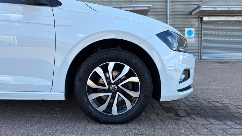 Volkswagen Polo 1.0 TSI 95 Active 5dr Petrol Hatchback